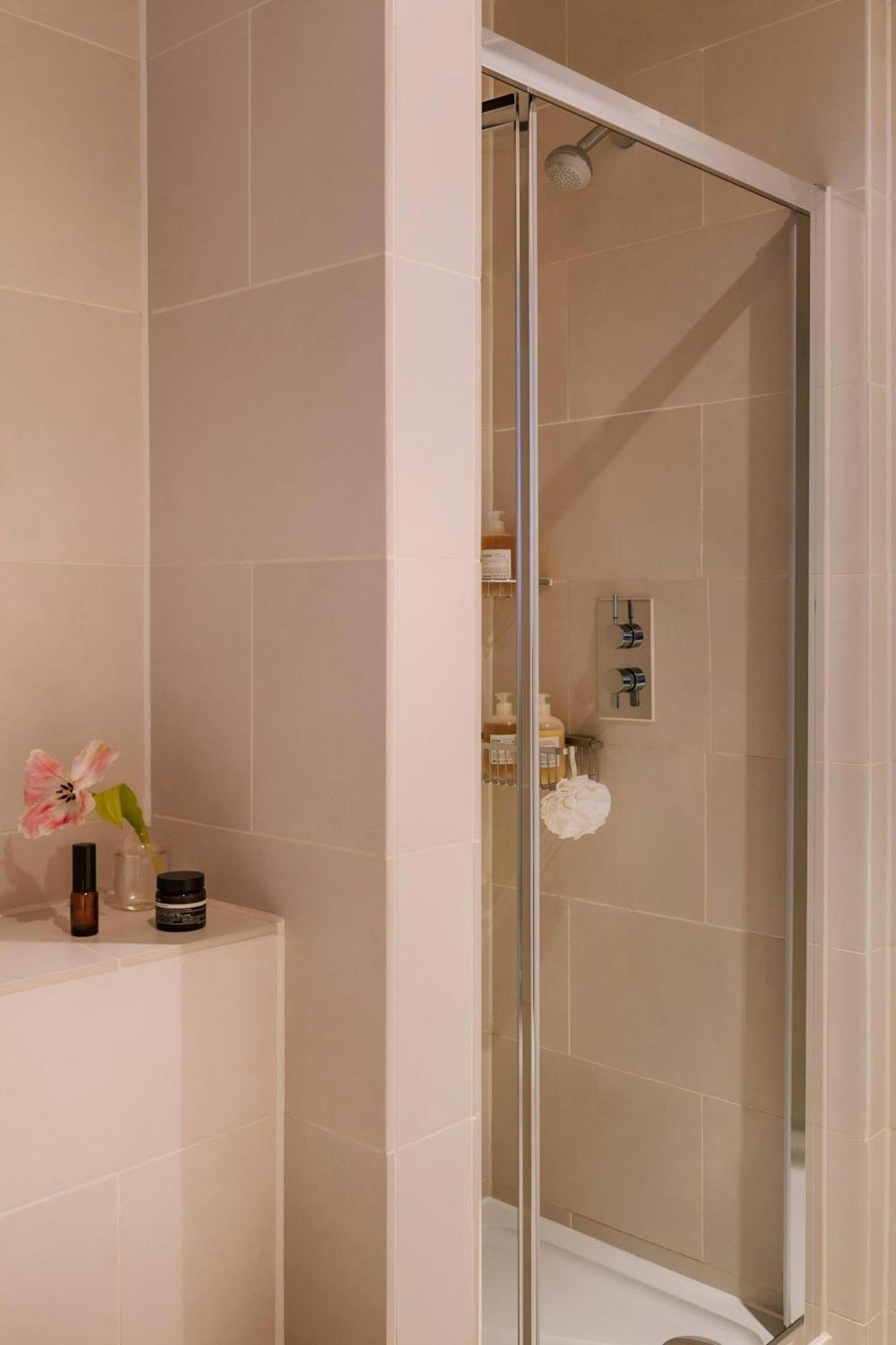 The Gilbert Hotel South Kensington, Sonder By Marriott Bonvoy London Luaran gambar